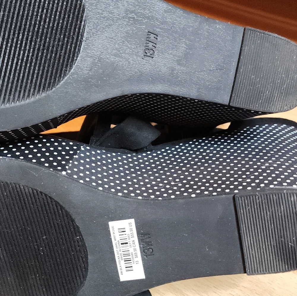 Size 13W Torrid Black Polka Dot Strappy Ankle Wrap Platform Wedge‎ Shoe Sandal